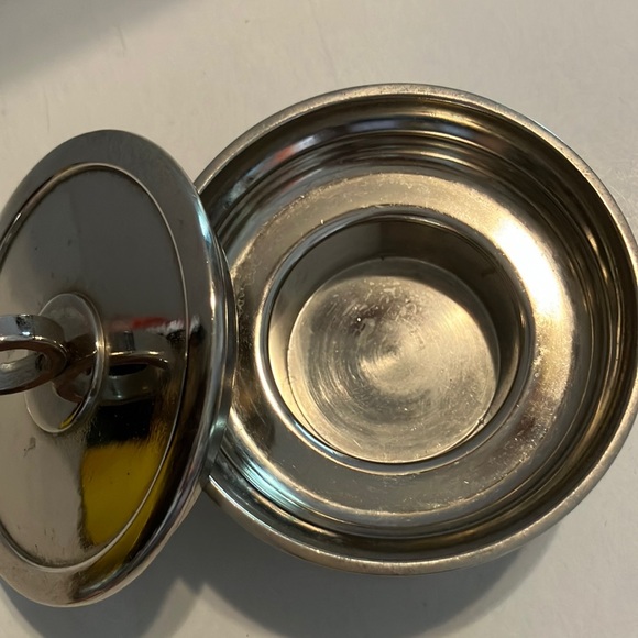 PartyLite‎ Silver Tea Light Candle Holder with Lid - Picture 4 of 6